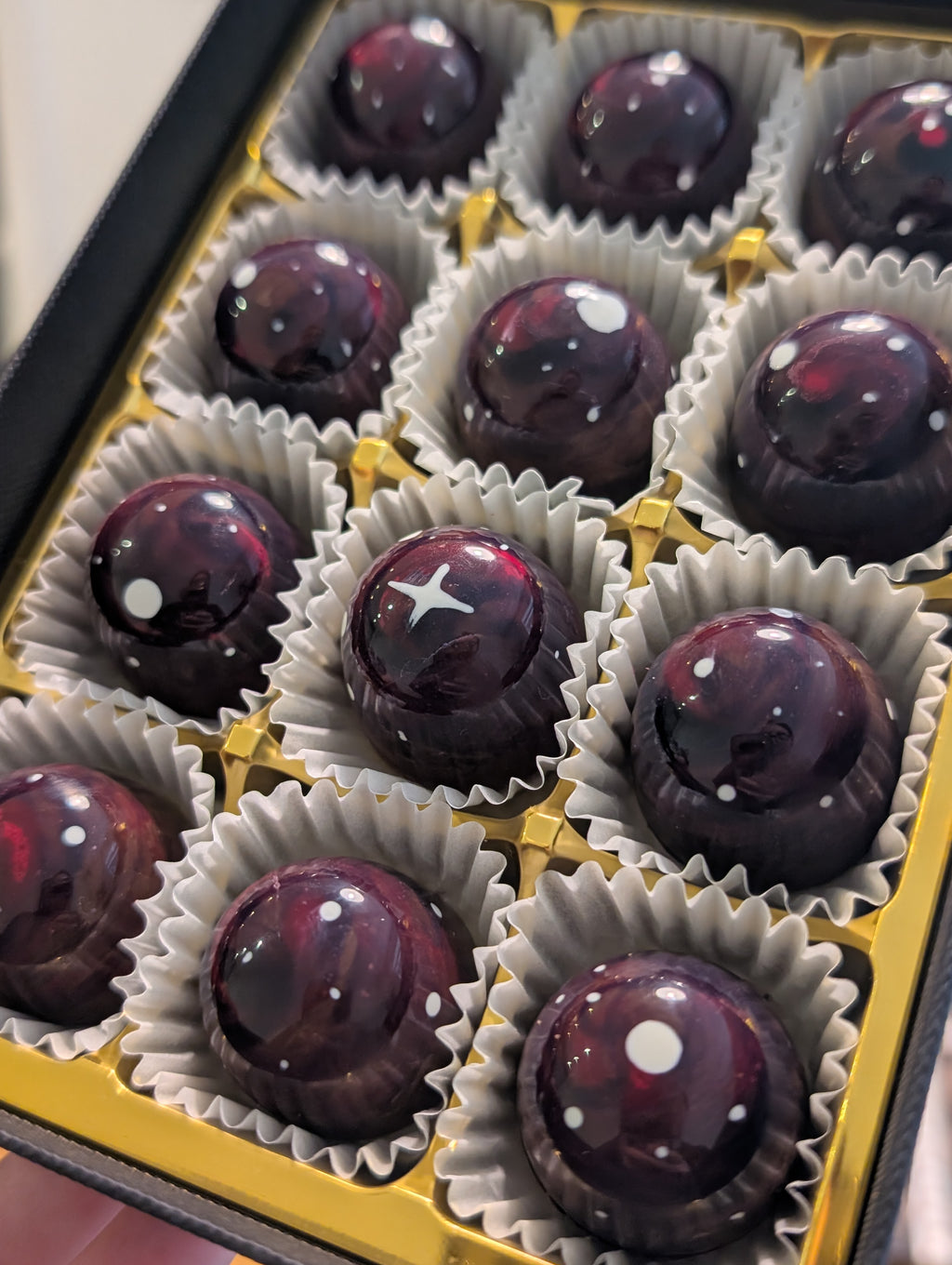 Galaxy Themed Chocolate Bonbons