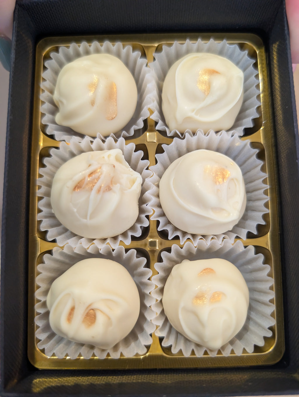 White Chocolate Champagne Truffles