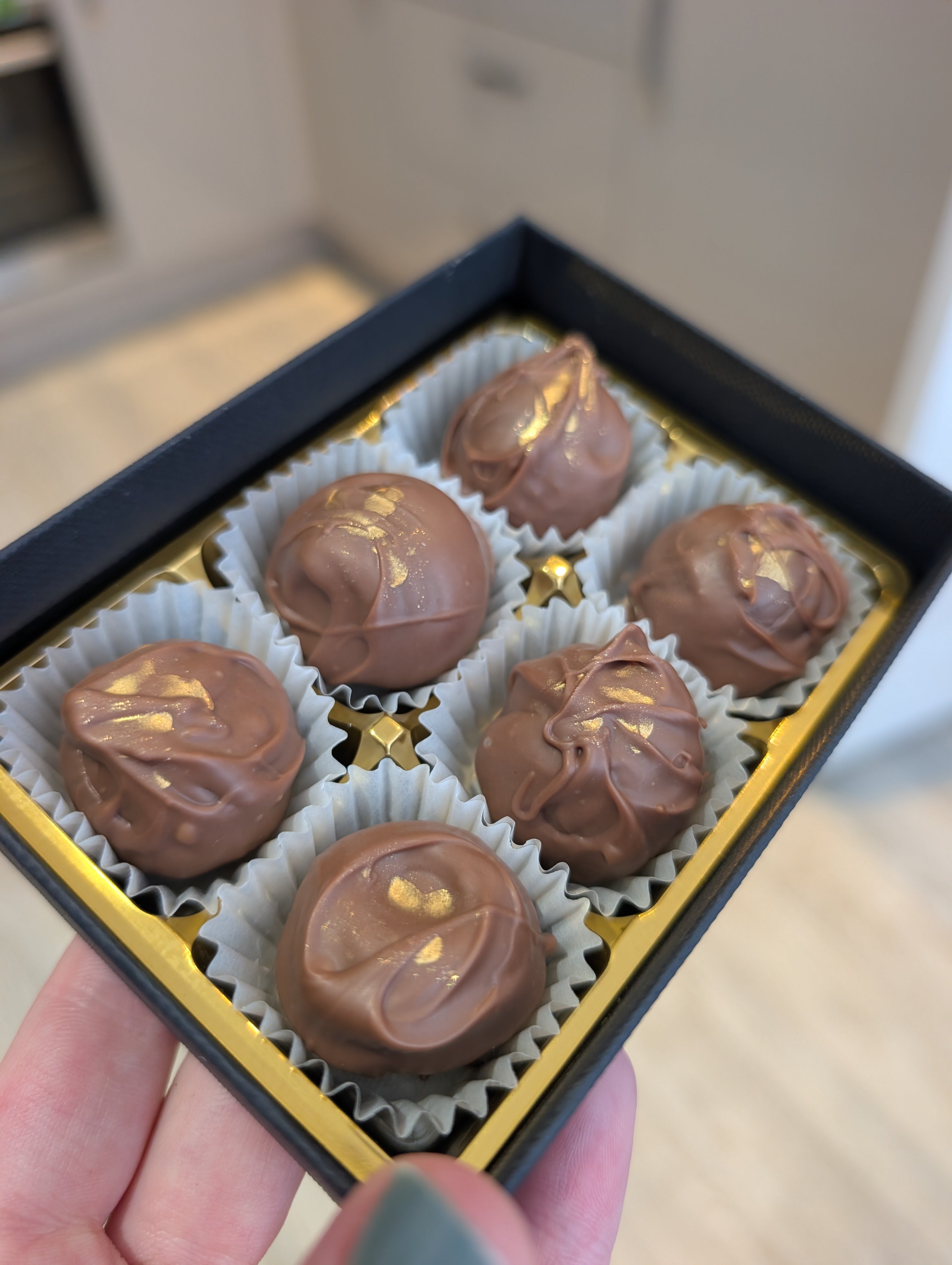 Milk Chocolate Champagne Truffles